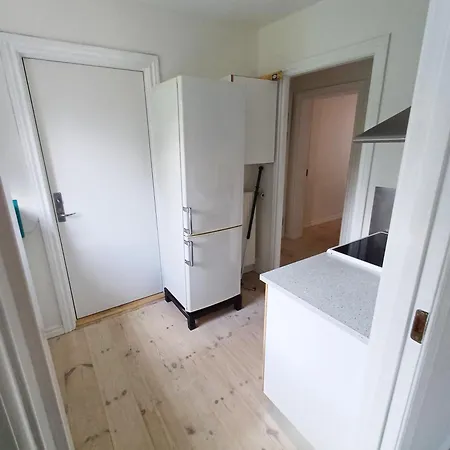 Charming 2 Bedroom Free Parking Hjørring